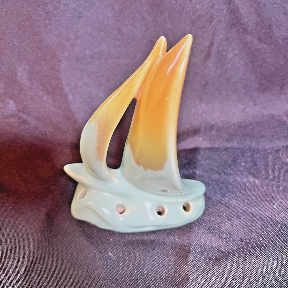 Haldeman‎ Caliente #72 Sailboat Flower Frog California  Turquoise Sunset Glaze